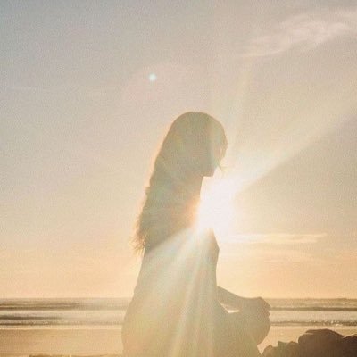 JulySun_87's profile picture. ...