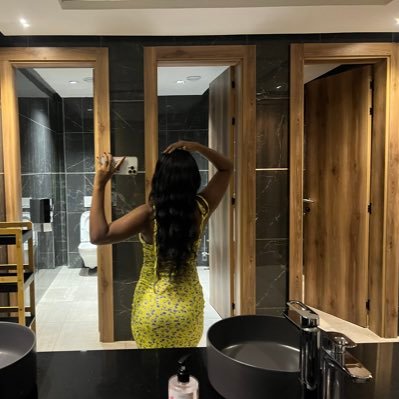 SamiiraYelli's profile picture. 