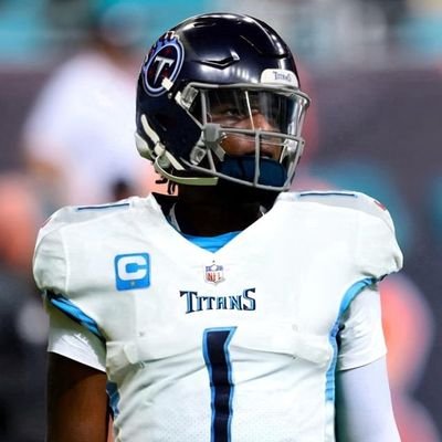 thiem_memphis's profile picture. ⚽ OL/FCVB 🎾 Dominic Thiem/Alex Bublik 🏀 Memphis Grizzlies/ASVEL 🏉 LOU 🏈Titans

Fidèle aux dieux de Rome 🏛️
Triade tutélaire : Jupiter, Apollon et Minerve🪉