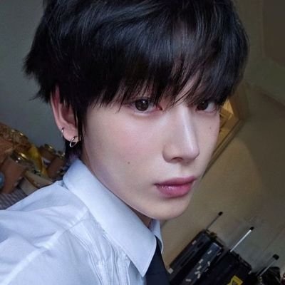 gohstudy's profile picture. vestibulando de relações internacionais! 🌎           
futuro calouro da usp! ⏱️ (2026)