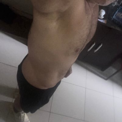 MeziatVanderson's profile picture. sou o que sou e não digo ao contrario! nem tudo é sobre amor!