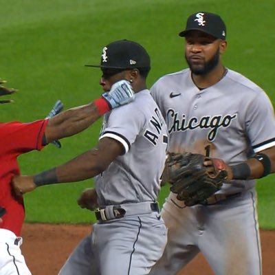 SoxPurgatory's profile picture. Watching the Chicago White Sox operate in permanent limbo.