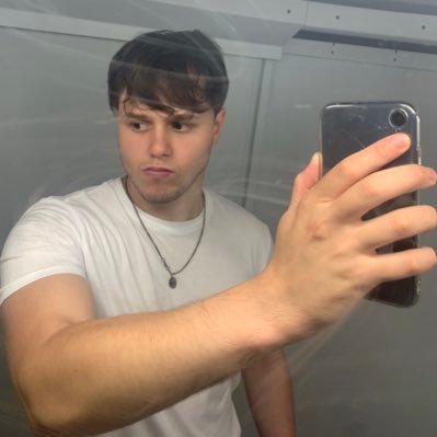 gn2ale's profile picture. hey. oh. okay.