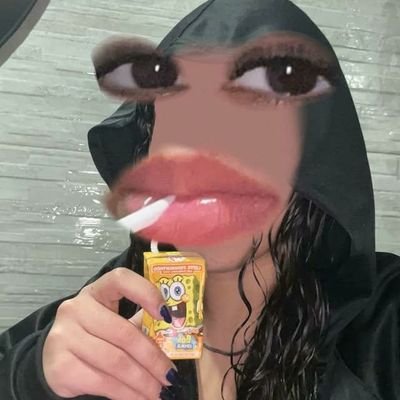 evellynpjl_'s profile picture. sarcasm is my only defense.