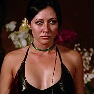 charmed_swiftie's profile picture. Charmed fanatic. Follow me beauties 💎 my personal: @taylormadisono  fly high with the angels, Shannen and Julian 🕊️💛