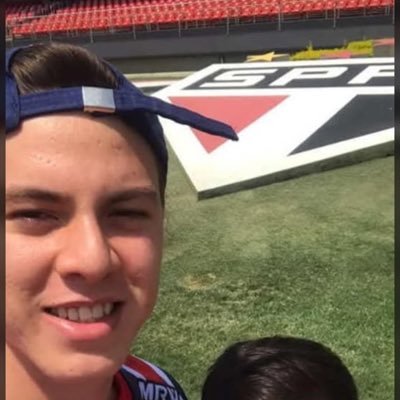 oshibagol's profile picture. insta: shibuyasb20 atleta:⚽ sao pauloo🔴⚪ 20 anos  campaoo city jogador de futebol e futsal facul- ed fisica unigran