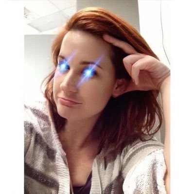 idkred3's profile picture. y’all.