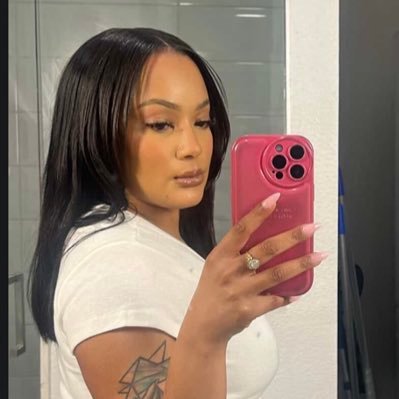 _ShaniceSade's profile picture. go getter\driven-by self & success/Txstalumna; insta; Shanicesade__