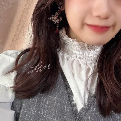 Laprinp_HiMe's profile picture. MAYLA (@mayla_classic)のチーフデザイナー HiMe(ひめ)です🖋 │ 主に靴や服のデザインしてます👠👗 │ Instagram➣ https://t.co/uJiuyXgvy0 │ ▼オススメの投稿にはハイライトへどうぞ🕊️