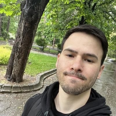 nenov_kris25's profile picture. 