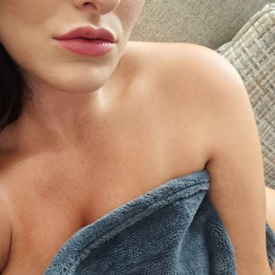 BoldTinaSteps's profile picture. Adventurer at heart, teacher by day
Loves italian food, dogs and road trips 🐾