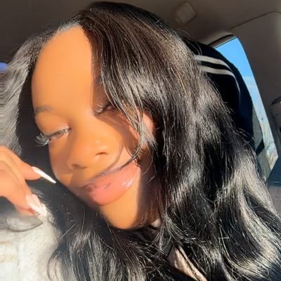 callmeneek_'s profile picture. PVAMU Alumna💜| IG: _callmeneeek⚜️