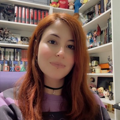 Neireth_'s profile picture. #Videojuegos ▪ Jugona de PC 5070ti 🎮 Consolas para exclusivos ▪ Libros, cine, series, metal 🤘🏻 ▪Ⓥegetariana 🌱 Ciri🔸Triss🔸Michonne 🧶 I love you, Mike 💜💚