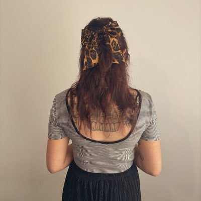 cosyreaders's profile picture. Reading | Walking | Breastfeeding | Drinking Tea | Snacking & Getting Cosy