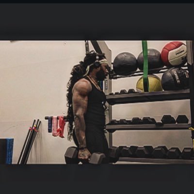 Veganblackjesus's profile picture. ❤️🖤💚 Ⓥ knee deep in the Akashic records   {personal trainer }