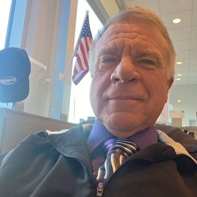 jeffszmb's profile picture. 