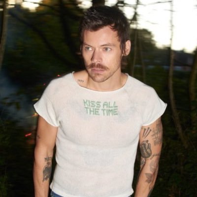 louishighic's profile picture. more than a melody