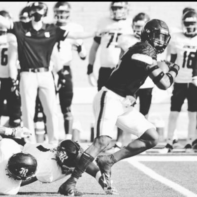 ElHinllo_'s profile picture. Fighter 🫴🏾