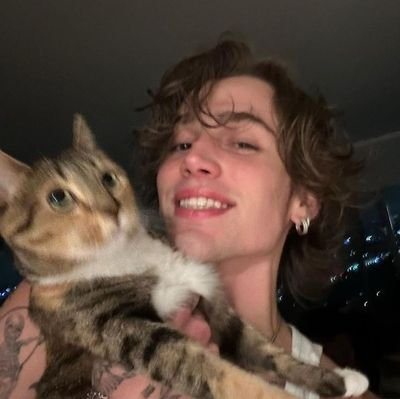 lilfane_'s profile picture. filho da mulher mais incrível do mundo, vulgo Erika Fane