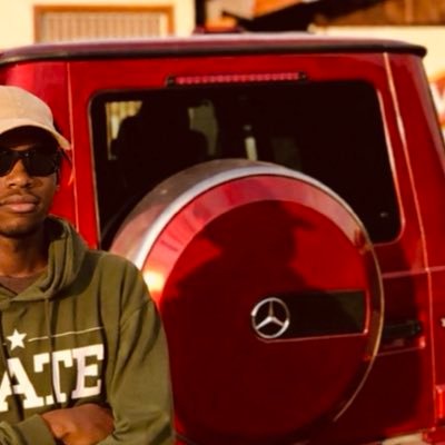 BornfaceBandaa's profile picture. The Biggest Boss || I enjoy @zambezi_lager ||Hustle responsibly