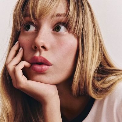 vinylghostt's profile picture. sit down. be humble.