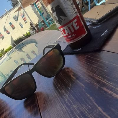 clandestin74's profile picture. single 28 años  🐂 Hetero (militar)