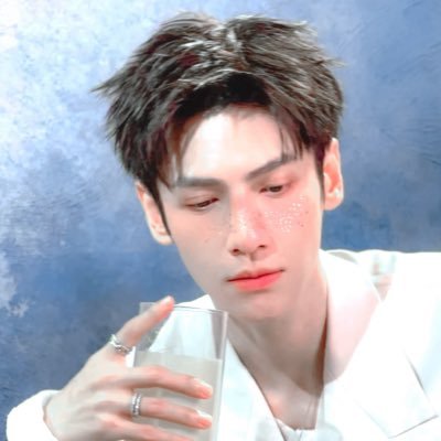 PAXNHISBODY's profile picture. ⠀ ⠀ ⠀ด้วยเหตุทั้งปวงว่า ข้ารักเจ้านั่นเอง. . . ที่ทำให้ข้าเกลียดเจ้าจากก้นบึ้งของวิญญาณและหัวใจ — เพลงรักอนธการ ⠀ ⠀ ⠀ ⠀ ⠀ ⠀ ⠀ ⠀ ⠀ ⠀ ⠀ ⠀ ⠀ ⠀ ⠀ ⠀ ⠀ ⠀ ⠀ ⠀ ⠀ ⠀ ⠀ ⠀