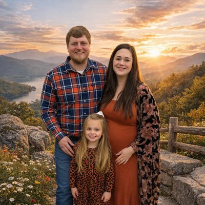 codylee56's profile picture. Cody Lee. 30. God always first. love football. Married to Rachel Lee❤️ #towboater