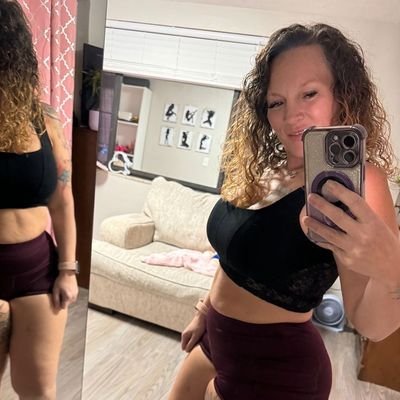 FloranceEm745's profile picture. 