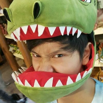 kkwijnn's profile picture. multifandom final boss