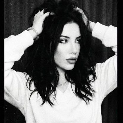 HoDl_Model's profile picture. mom, model, crypto lover, just out here enjoying life!