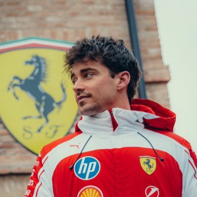 PressingEnTong's profile picture. @RCSA | @RCSA_Feminines