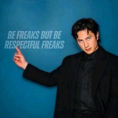 dioni_jack's profile picture. 5sos fan heartstopper fan the driver era fan and the vamps fan and Calum hood and Ashton Irwin fan