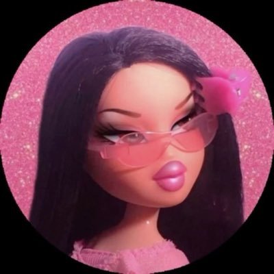 madliecutie's profile picture. 🍅something secondhand 🥦 รับหิ้วน้าา 🦕 contact : direct message 🧀 Free Shipping kupp ☆ 🎪ꕁ อัพเดทงานใน IG นะคั้บ (เสื้อผ้า) 🎀