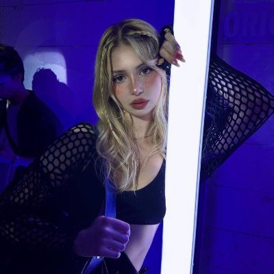 _onlysydxa's profile picture. real divas love #EcEmre ❤️‍🔥