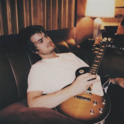 horanxdrunk's profile picture. 24 // you‘re fair & I‘m insane