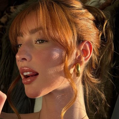 wellysgraham's profile picture. ⠀⠀⠀⠀⠀⠀“I heard you, even in death.
⠀⠀⠀⠀⠀⠀It made me look back.
⠀⠀⠀⠀⠀⠀It made me stay — a little longer.”