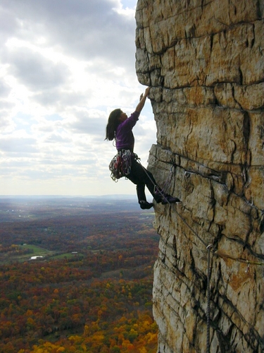 Rock climbing mom. Secretary & geek of the Gunks Climbers' Coalition. Den mother of Gunks family climbing group. Digital marketing geek at @sociallyclimb.
