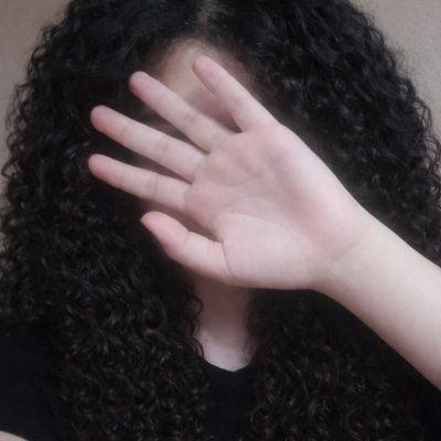 kind_of_art9's profile picture. إذا فسُدت البِيئة فلابُد للإنسَان أن يحتمي بِعقله ليَنجو من الفَساد