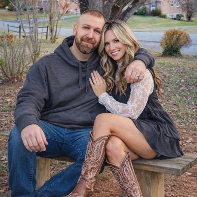 MattyDYLS's profile picture. Vet 27A, recovering cynic, proud corgi companion, JD. Leading with decency, and occasionally rage-tweet with purpose. Impersonating gets reported. porn? NTY!