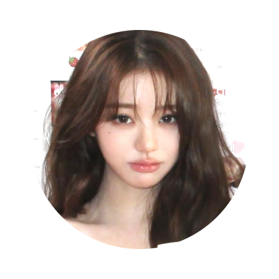 Wonycung's profile picture. Ca sent le scandale:: wearing the hottest red-lipgloss on arcinema.