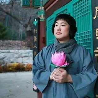 bboombbapogi's profile picture. 아무거나안가리고다머거스