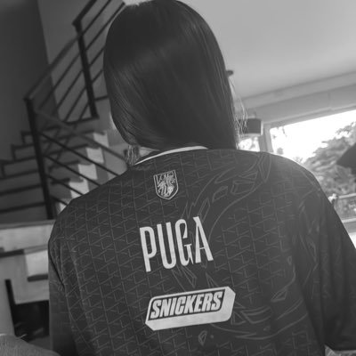 pugadisero's profile picture. • 🏆 29x Campeão • ✉️ pugadisero@smt.social 💍 @suziiics