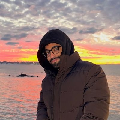 Mooashmawyy's profile picture. 🥊 
Born to die