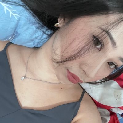 uroself's profile picture. 