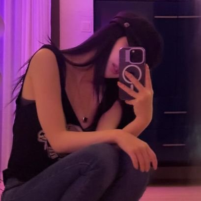 niszhuo's profile picture. 02's 𝐋𝐔𝐌𝐈𝐍𝐀𝐑𝐀. æspa's petite maknae 𝑽𝒊𝒗𝒊𝒂𝒏 𝑵𝒊𝒏𝒈, where melodies bloom and secrets hum in code. ༊·˚