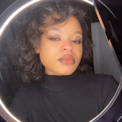 lavendersodaa's profile picture. hiiii • anime • bl & gl manhwa/manga • 23 • 🪭❤️‍🔥📍