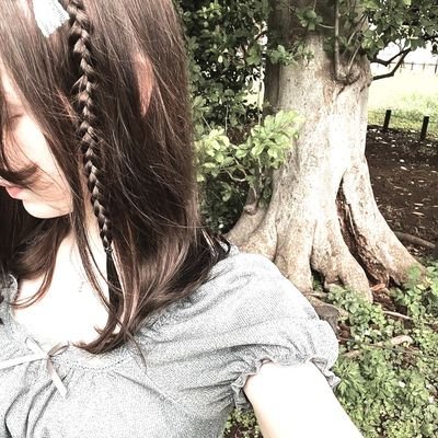 sxubtle's profile picture. half o’ me rests in calm acceptance the rest questions endlessly ★ peace never fully leaves.