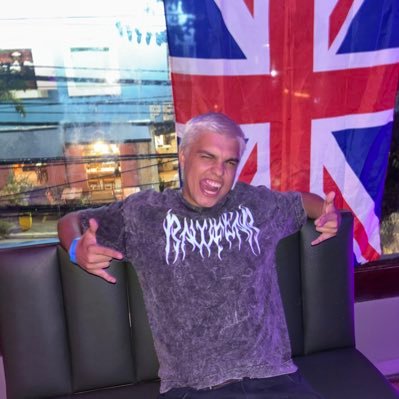 gabirobapop's profile picture. ratinho de show