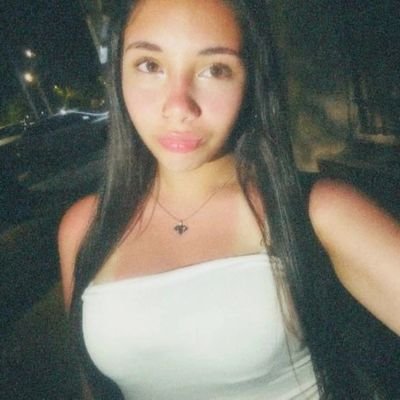 rochuuee's profile picture. 